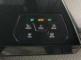 ライト設定もタッチコントロールでより、スムーズに。