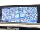 ●純正ナビ:一体感のあるナビは、高級感ある車内を演出してくれます。Bluetooth再生などオーディオ機能も充実しておりますので、運転もより楽しめます♪