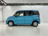両側パワースライドドア付きだから、狭い駐車スペースなどでの 乗り降りラクラク!小さなお子さまのいるご家庭には嬉しい装備。
