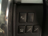 駐車補助機能付きです。便利な機能ですが過信せずに目視確認もお忘れなく。