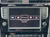 人気の純正ナビを装備。オーディオ機能も充実しており、Bluetooth接続すればお持ちのスマホやMP3プレイヤーの音楽を再生可能!毎日の運転がさらに楽しくなります!!
