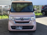 お客様に安全で快適なカーライフをお送りいただくために、中古車にも高いレベルの品質基準を設け、その基準に従って、全ての中古車について納車前整備を実施しています。