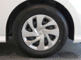 R8年式夏タイヤ175/70R14ダンロップ製です。