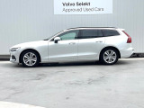 購入後は全国のVOLVO正規ディーラーにてアフターサービスをお受けいただけます。定期点検サービス、延長保証などの有料サービスも手厚くご用意しておりますので、ご不安事はお気軽にご相談下さい。
