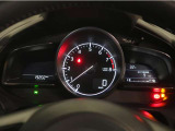 【スピードメーター】見やすいスピードメーター!運転に集中できます♪写真は、撮影現在の走行距離になります。また店舗移動等で多少距離が異なる場合もございますのでご了承ください。