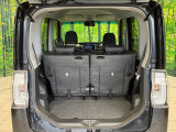 普段のお買い物や通勤、送迎等に十分な荷室スペースを確保しております。セカンドシートを倒すと、大きな荷物の積載も可能です♪