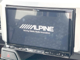 【ALPINE8インチナビゲーション】目的地までしっかり案内してくれる使いやすいナビ。Bluetooth接続すればお持ちのスマホやMP3プレイヤーの音楽を再生可能!毎日の運転がさらに楽しくなります!!