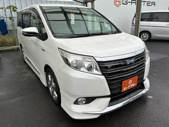 ノア 1.8 ハイブリッド G モデリスタフルエアロ 後席モニター