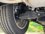お車を安心してお乗りいただく為には、足回りの定期点検が欠かせません。サービスサポート(有償保証)では無料点検もご提供しており、安心のカーライフをお過ごしいただけるサポート体制が整っています。