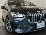 ★BMWエマージェンシーサービス:24時間様々なトラブルの応急処置のアドバイス、出張修理やレッカー手配、お客様の交通手段やホテルの確保、そして場合によってはその費用までをも負担するというサービスです★