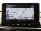 【純正8インチナビ】使いやすいナビ操作にオーディオ機能も充実!Bluetooth接続で運転中のハンズフリー電話や好みの音楽を車内に流す事が出来ます。ラインナップや車種に応じて豊富な機能が使用可能♪