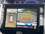 【パノラマモニター】専用のカメラにより、上から見下ろしたような視点で360度クルマの周囲を確認することができます☆死角部分も確認しやすく、狭い場所での切り返しや駐車もスムーズに行えます。