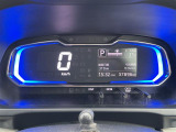 【スピードメーター】メーターがシンプルで見やすく運転しやすいですね!