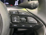【レーダークルーズコントロール】高速道路での長距離走行が楽に!!自動で速度を保つクルーズコントロールが、衝突軽減システムと連携し、前方の車両を感知して車間を保つように速度調節してくれます!!