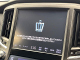 【メーカー純正ナビ】インテリアに溶け込むスタイリッシュな「専用設計」メーカーナビを装備♪視認性や操作性など基本性能にも優れ、より上質なカーライフをお楽しみいただけます。