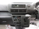 中古車は一物一価、同じようなお車でも、整備状況、外内装の状態など様々です。