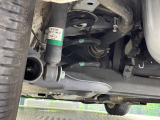 お車を安心してお乗りいただく為には、足回りの定期点検が欠かせません。サービスサポート(有償保証)では無料点検もご提供しており、安心のカーライフをお過ごしいただけるサポート体制が整っています。