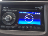 ホンダ純正ディスプレイオーディオを搭載。CD再生、FM・AMラジオ等に対応しています。