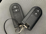 【スマートキー(エンジンスタートストップスイッチ)】スマートキー(電子キー)を持っていれば、スイッチを押すだけでエンジンをかけることができます!