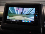 ◆バックカメラ◆リバースにするだけで映ります、後方の安全確認や、狭い駐車場での車庫入れ、雨の日や夜間など視界の悪い時に便利です!安全にバックする為には欠かせない装備です。