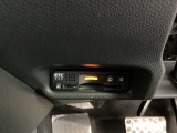 ETC車載機が付いてます。ETCが使用可能な道路通行料はキャッシュレスでスマートに走行できます。