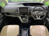 セレナ 1.2 e-POWER ハイウェイスターV 