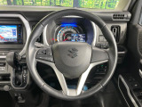【ステアリングスイッチ】運転中、前方から目線をそらすことなく、オーディオ等の操作が可能な便利機能!安心&快適なドライブを演出してくれます♪