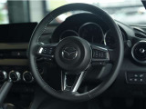 神戸マツダ神戸西インター店は、通常ディーラー+&alpha;の次世代型店舗としてROADSTER EXPERIENCE SPACEの冠を掲げ、「いつでも・誰でも・気軽に会いに行ける」ロードスターUカー専門店。