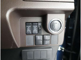 プッシュスタートなのでバックやポケットに携帯していればスマートキーを取り出す必要はありません。