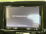 【大画面8インチナビ】人気の大型8インチナビを装備。存在感のある大画面はインパクト大!ナビ利用時のマップ表示は見やすく、テレビやDVDは臨場感がアップ!いつものドライブがグッと楽しくなります♪