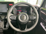 【純正革巻きステアリング】上質な革を使用することで、手にしっかり馴染みとても運転しやすいハンドルです♪