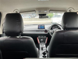 お車の保証については、年式・走行距離等の条件により異なります。詳しくは店頭にてお問い合わせ頂ければ幸いです。