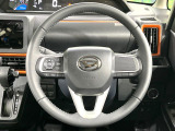 【純正革巻きステアリング】上質な革を使用することで、手にしっかり馴染みとても運転しやすいハンドルです♪