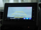 ◆バックカメラ◆リバースにするだけで映ります、後方の安全確認や、狭い駐車場での車庫入れ、雨の日や夜間など視界の悪い時に便利です!安全にバックする為には欠かせない装備です。