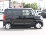 中古車にもボディーコーティング施工できます。一度ボディを磨いてから施工しますので、光沢のある綺麗な状態でお乗りいただけます。お気軽にご相談下さい。