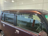 当社の車両には『安心して車選びをしていただくために』お支払い総額を表示しております。税金、自賠責保険料、登録費用、リサイクル料金が含まれており、県内登録及び届出で店頭納車の場合になります。