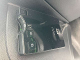 高速道路の料金所も、スムーズに通過できる、ETC車載器を装備しています。
