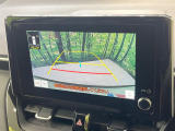 【バックカメラ】駐車時に後方がリアルタイム映像で確認できます。大型商業施設や立体駐車場での駐車時や、夜間のバック時に大活躍!運転スキルに関わらず、今や必須となった装備のひとつです!