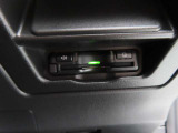 ETCが装着済みなのは、嬉しいですよね。納車前整備と共に、ETCのセットアップも行います。