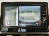 サイドモニター付きなのでギリギリまで幅寄せしちゃって下さい♪細い道などで対向車とすれ違う際にも便利ですよ★