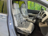 もちろん車内はキレイです♪よりクリーンな状態をキープしたいお客様には『ナノゾーンコート』がおすすめ!新型コロナウイルス対策や、除菌・消臭に効果を発揮し多くの方にご好評いただいております。