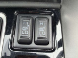 【シートヒーター】寒い日に重宝するシートヒーター!エアコンより早く温まってくれるので寒がりの人も安心ですね♪エアコンの温風は乾燥するから苦手、という方にもをおすすめです。