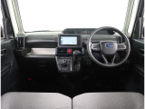 ドライバーが運転以外のことに気を遣うことなく、疲れにくく、安心・集中して運転ができる。操作パネルやシートのデザインなど細部にまでこだわっています。