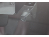 現代の車社会の必需品。ドライブレコーダー装着。エンジン始動後の一部始終を記録します。