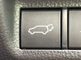 【パワーバックドア】スマートキーや運転席のボタンを押すだけでリアゲートが自動で開閉します!荷物を持っている時や、高い位置にあるバックドアを閉める際に便利な機能です♪