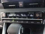 温度を設定できるオートエアコンです