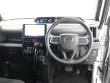 運転席廻りです。