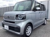 車名の由来:N-BOXの「N」は「New」「Nippon」「Norimono(乗り物)」「Next」のそれぞれの頭文字も含め「これからの新しい日本の乗り物を創造する」という意味合いを込めている。