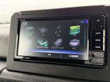 【ナビゲーション】目的地までしっかり案内してくれる使いやすいナビ。Bluetooth接続すればお持ちのスマホやMP3プレイヤーの音楽を再生可能!毎日の運転がさらに楽しくなります!!