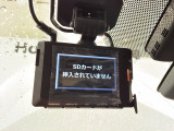 万が一の事故のときもドライブレコーダーがあると安心です。ご利用になる場合は個人情報保護の観点より新品の対応SDカードをお求め下さい。